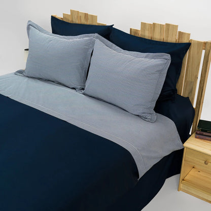 Lenjerie de pat 2 persoane Albastră din bumbac satinat dens cu motive dungi, personalizabilă – SAILOR CASA CRYSTAL CasaCrystal