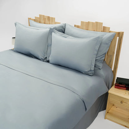Lenjerie de pat 2 persoane Albastră din bumbac satinat dens simplă, personalizabilă – SIMPLE BLEU CASA CRYSTAL CasaCrystal