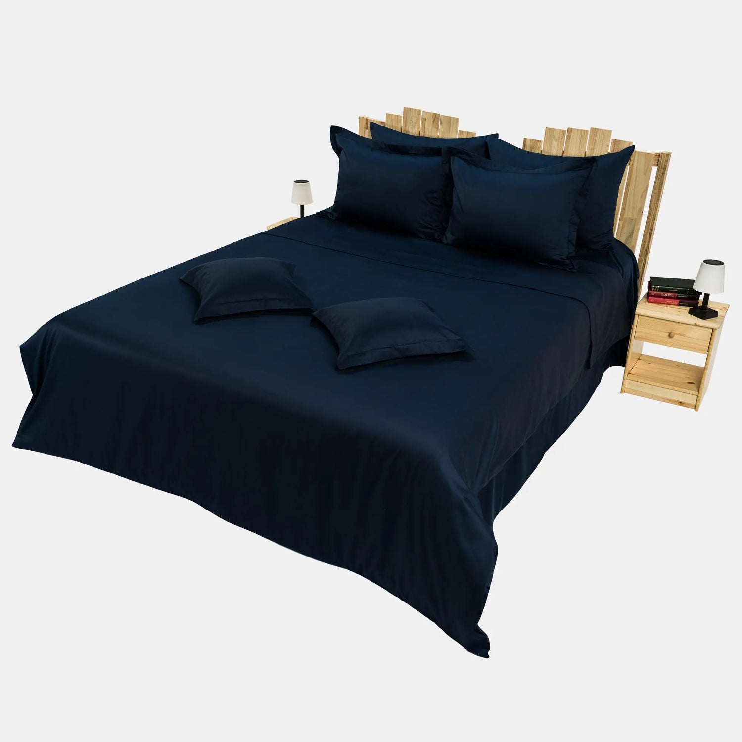 Lenjerie de pat 2 persoane Albastră din bumbac satinat dens simplă, personalizabilă – SIMPLE NAVY CASA CRYSTAL CasaCrystal