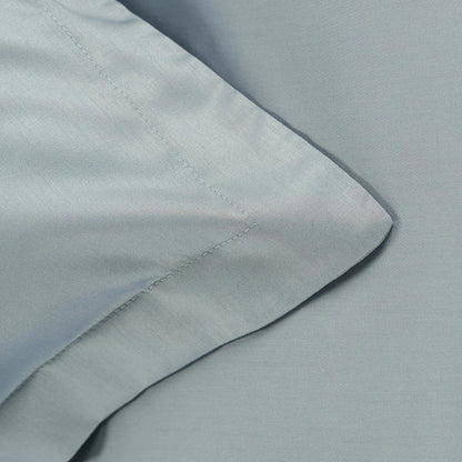 Detaliu textură bumbac 100% natural pe lenjeria de pat Simple Bleu