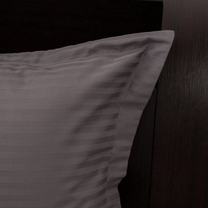 Lenjerie de pat 2 persoane Gri Taupe din Bumbac 100% satinat dens cu dungi, personalizabilă – TAUPE STRIPES