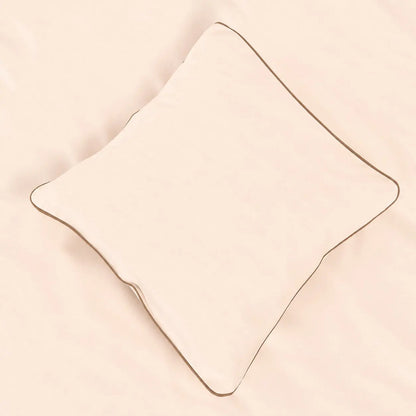 Lenjerie de pat 2 persoane Ivoar din Bumbac 100% satinat dens, cu bordură bej, personalizabilă – ELEGANT VANILLA