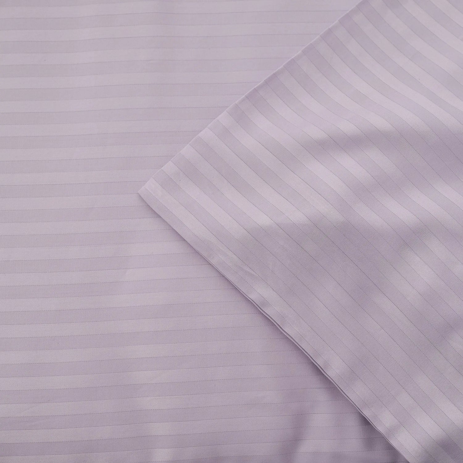 Lenjerie de pat 2 persoane Mov din Bumbac 100% satinat dens cu dungi, personalizabilă – LILAC STRIPES