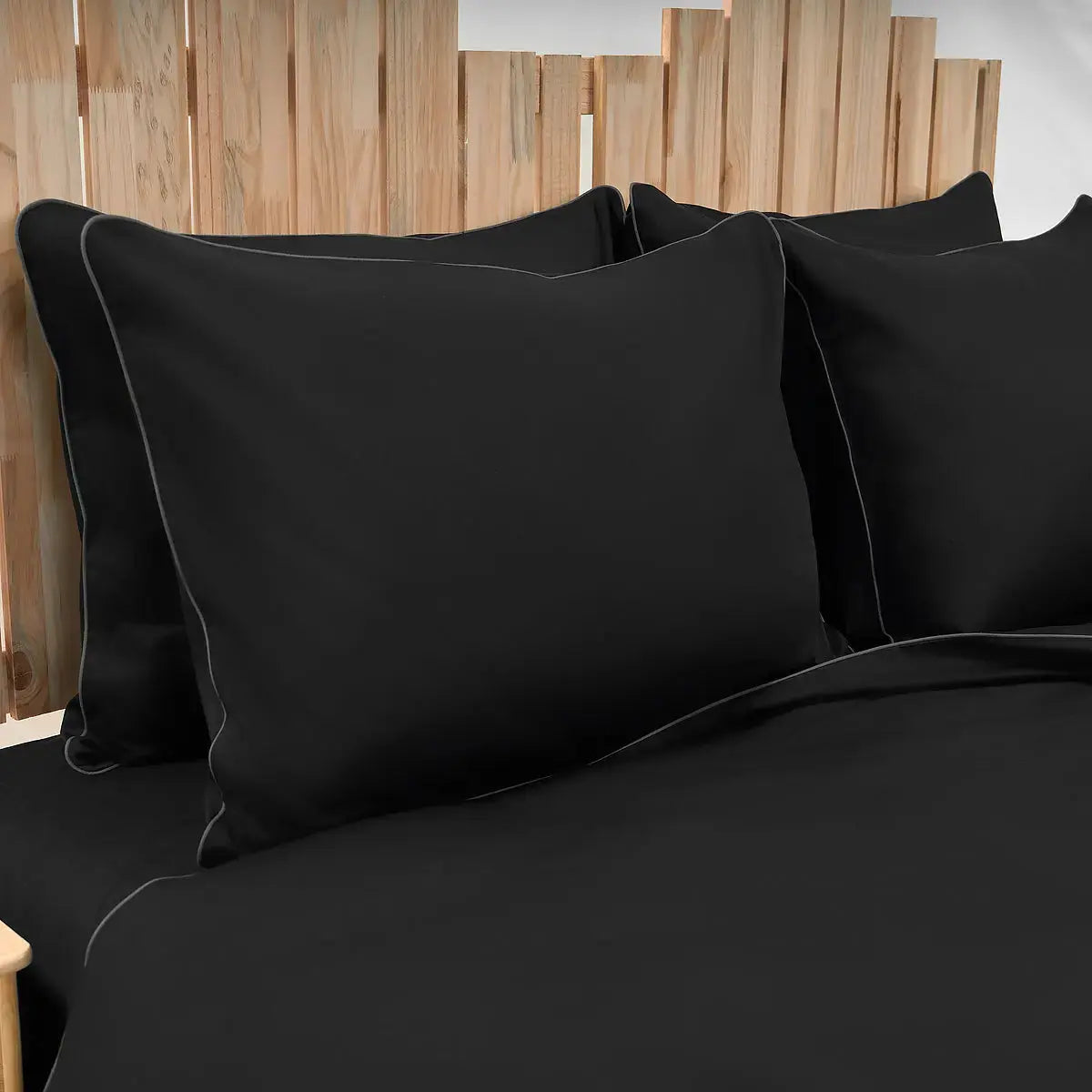 Set lenjerie Elegant Black din bumbac natural, confort respirabil pentru somn odihnitor