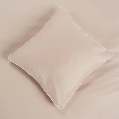 Lenjerie de pat 2 persoane Nude din bumbac satinat dens simplă, personalizabilă – ELEGANT NUDE CASA CRYSTAL CasaCrystal