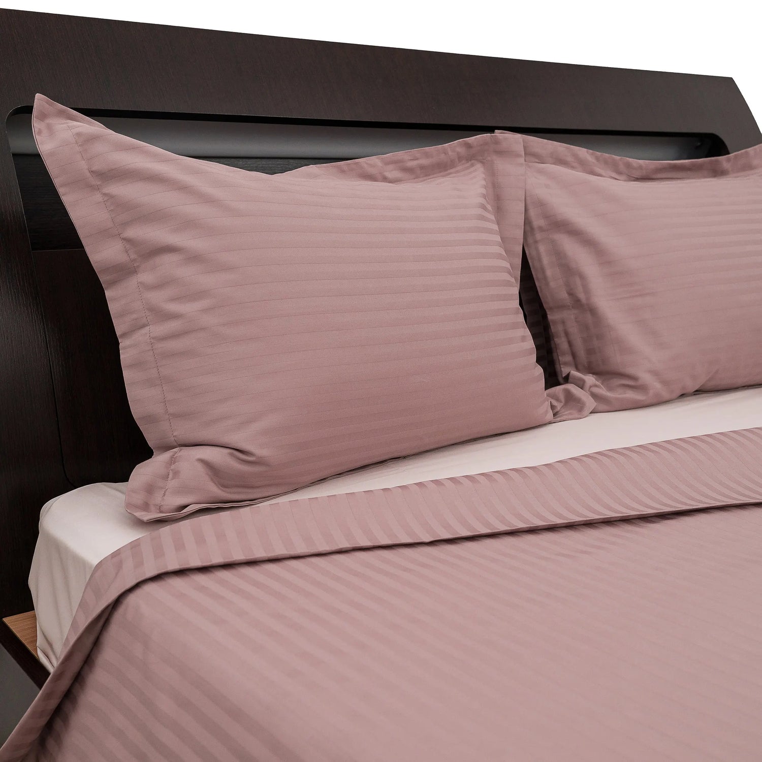 Lenjerie de pat 2 persoane Roz Pudrat din Bumbac 100% satinat dens cu dungi, personalizabilă – BLUSH STRIPES