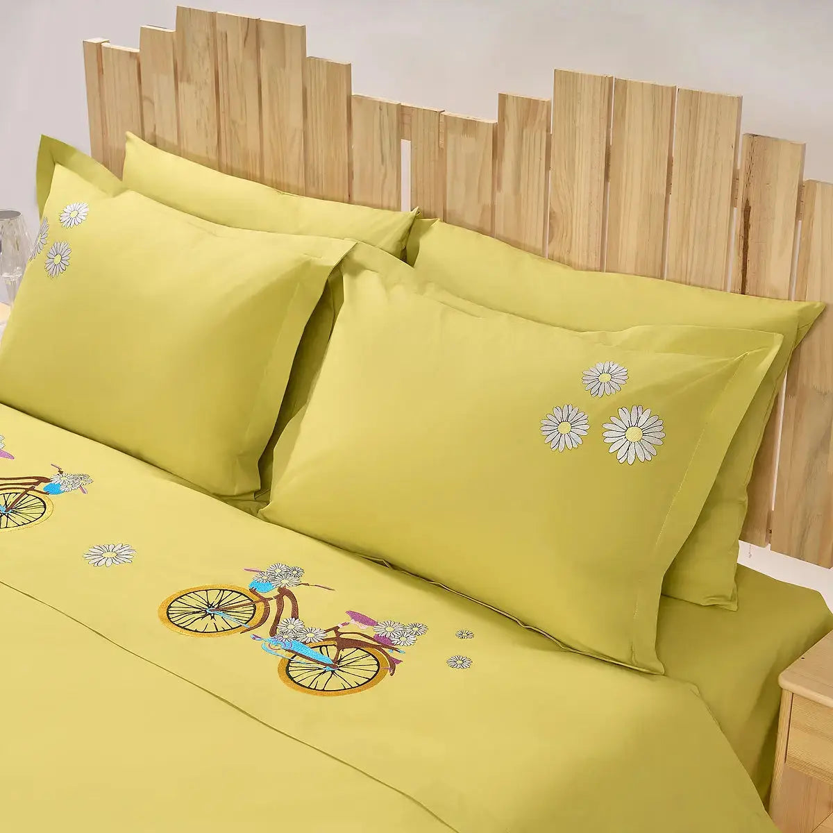 Lenjerie de pat Daisies din bumbac 100% natural cu imprimeu floral de margarete – Casa Crystal