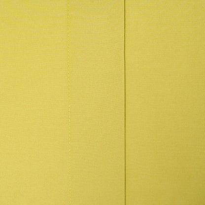 Detaliu textură bumbac 100% natural pe lenjeria de pat simple green cu model subtil