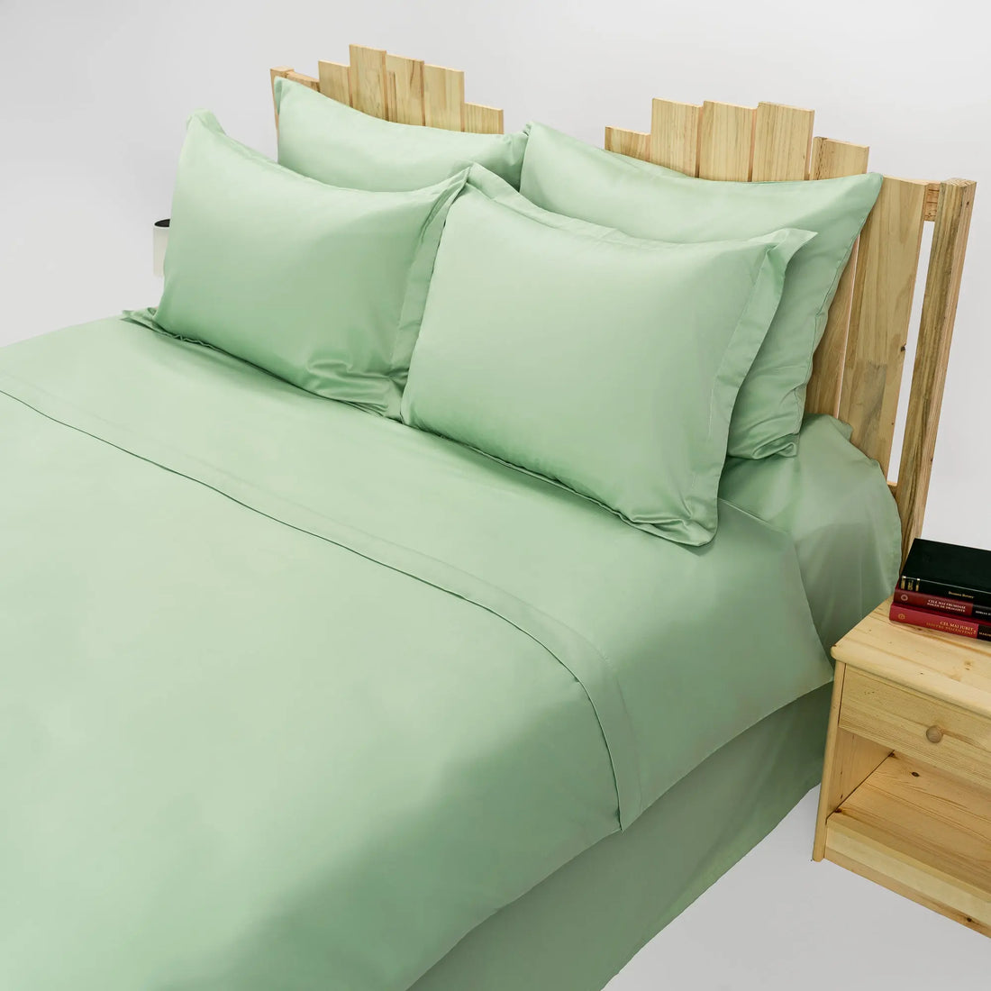 Lenjerie de pat 2 persoane Verde din bumbac satinat dens simplă, personalizabilă – SIMPLE MINT CASA CRYSTAL CasaCrystal