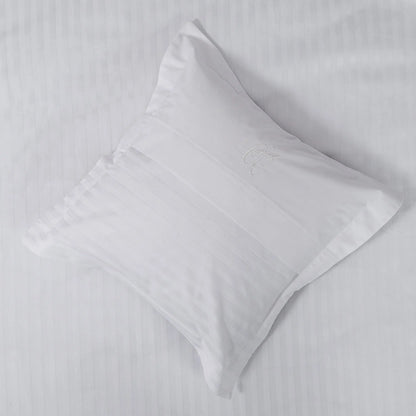 Lenjerie de pat 2 persoane Albă din Bumbac 100% satinat dens cu dungi, personalizabilă – WHITE STRIPES