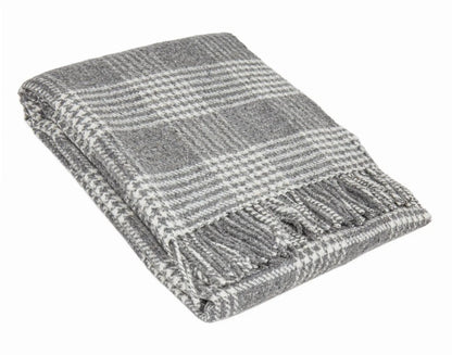 Pătură Din Lână Gri 50% 140x200cm | Model KORSIKA Grey Carouri CASA CRYSTAL CasaCrystal