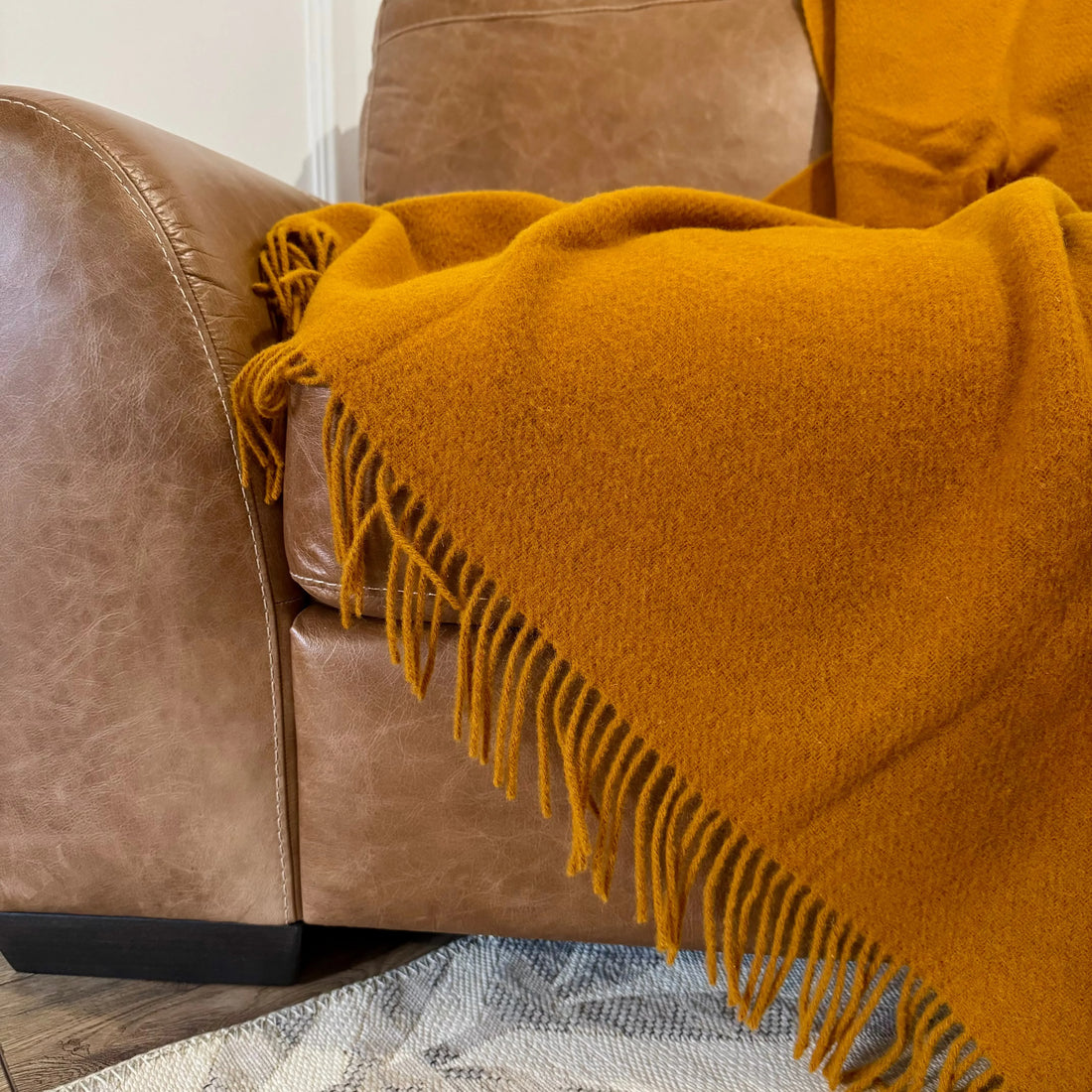 Lână certificat OEKO-TEX, perfectă pentru piele sensibilă sau familii cu copii