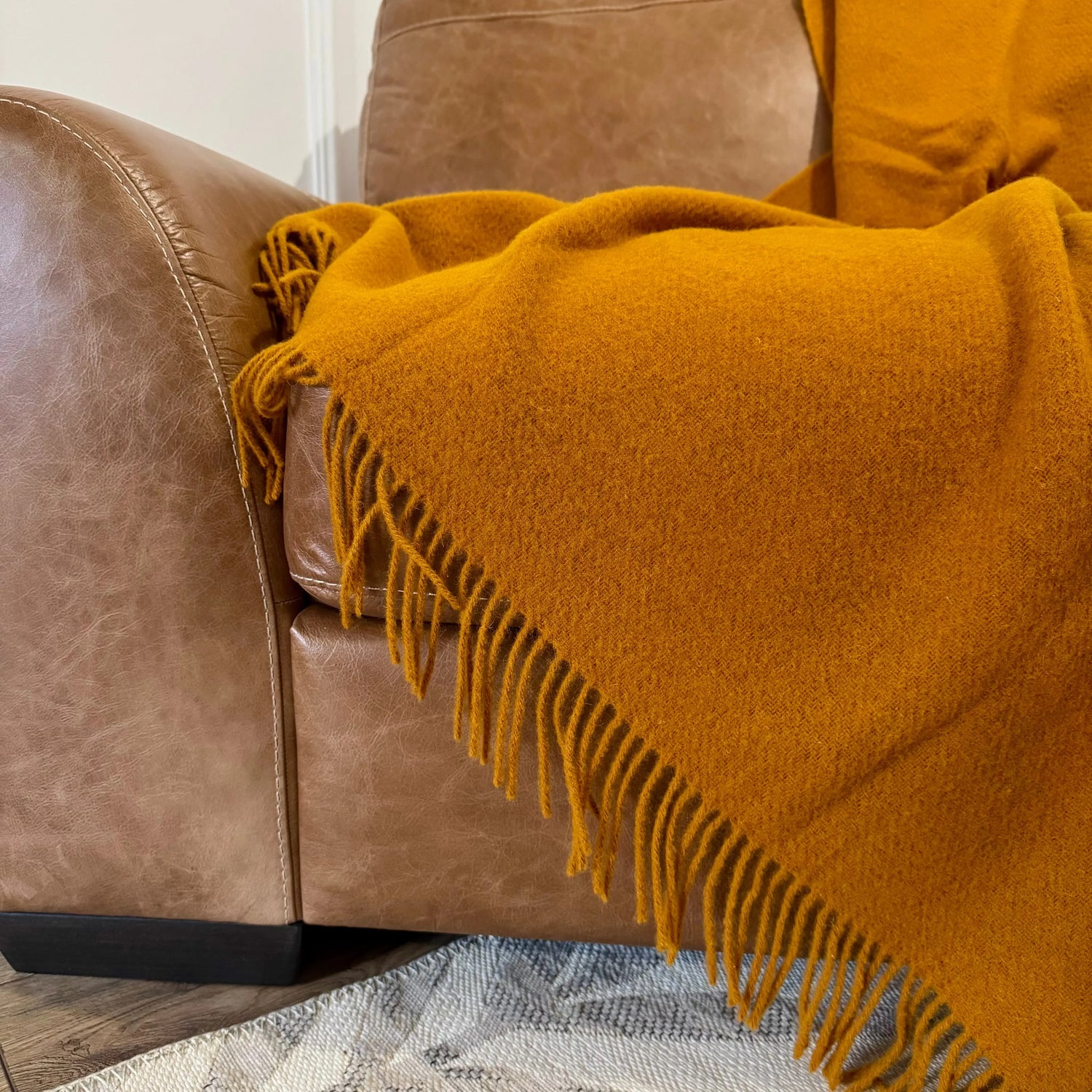 Lână certificat OEKO-TEX, perfectă pentru piele sensibilă sau familii cu copii