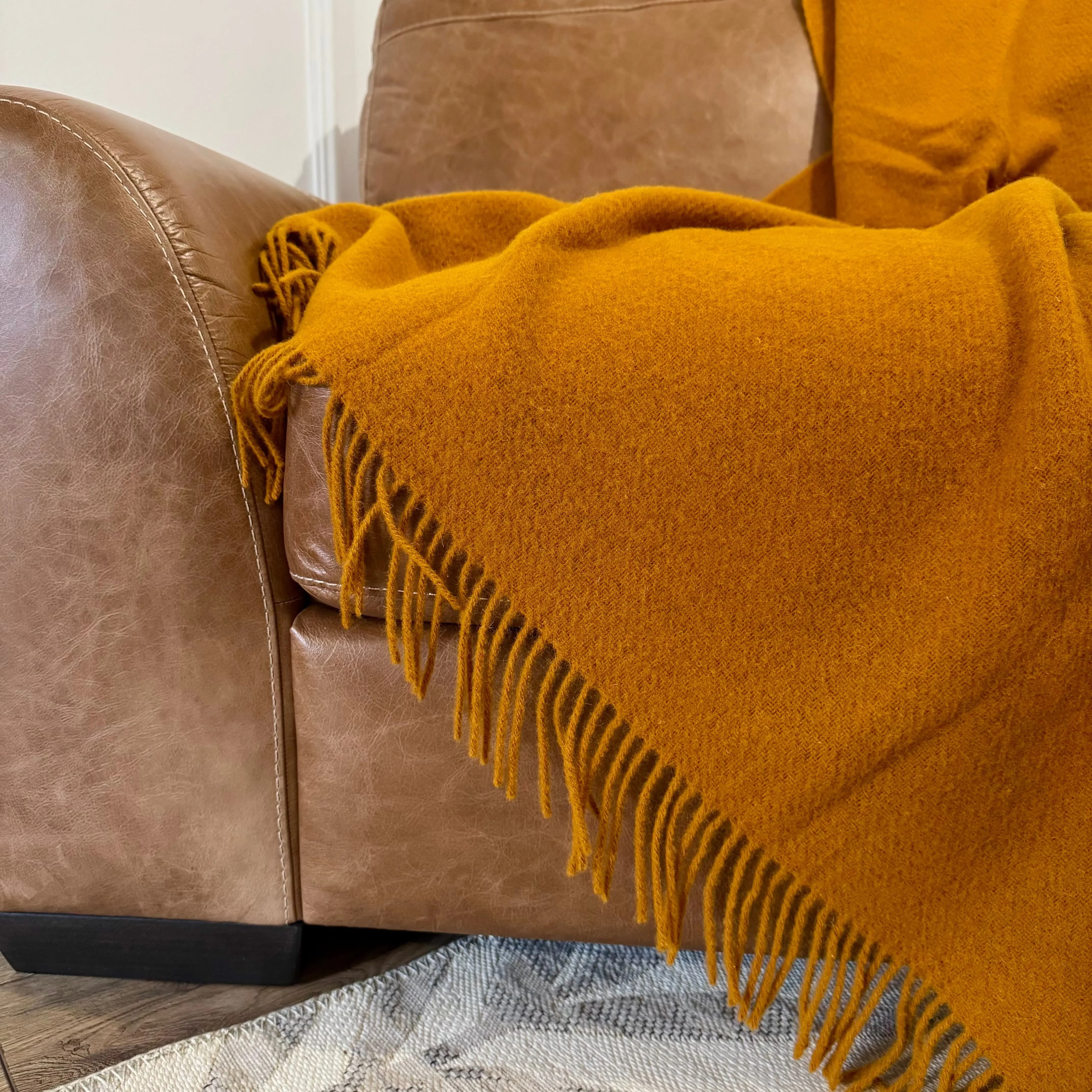 Lână certificat OEKO-TEX, perfectă pentru piele sensibilă sau familii cu copii