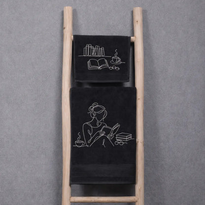 prosoape de baie negre, set de 2, cu broderie cu o fata citind, perfecte pentru un iubitor de carti