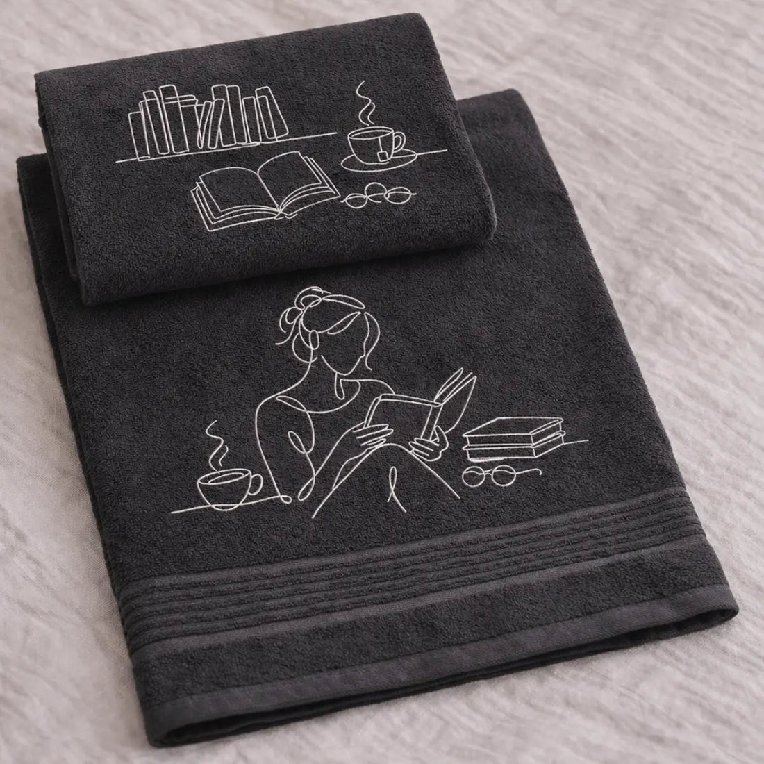prosoape de baie negre impaturite, set de 2, cu broderie cu o fata citind, perfecte pentru un iubitor de carti
