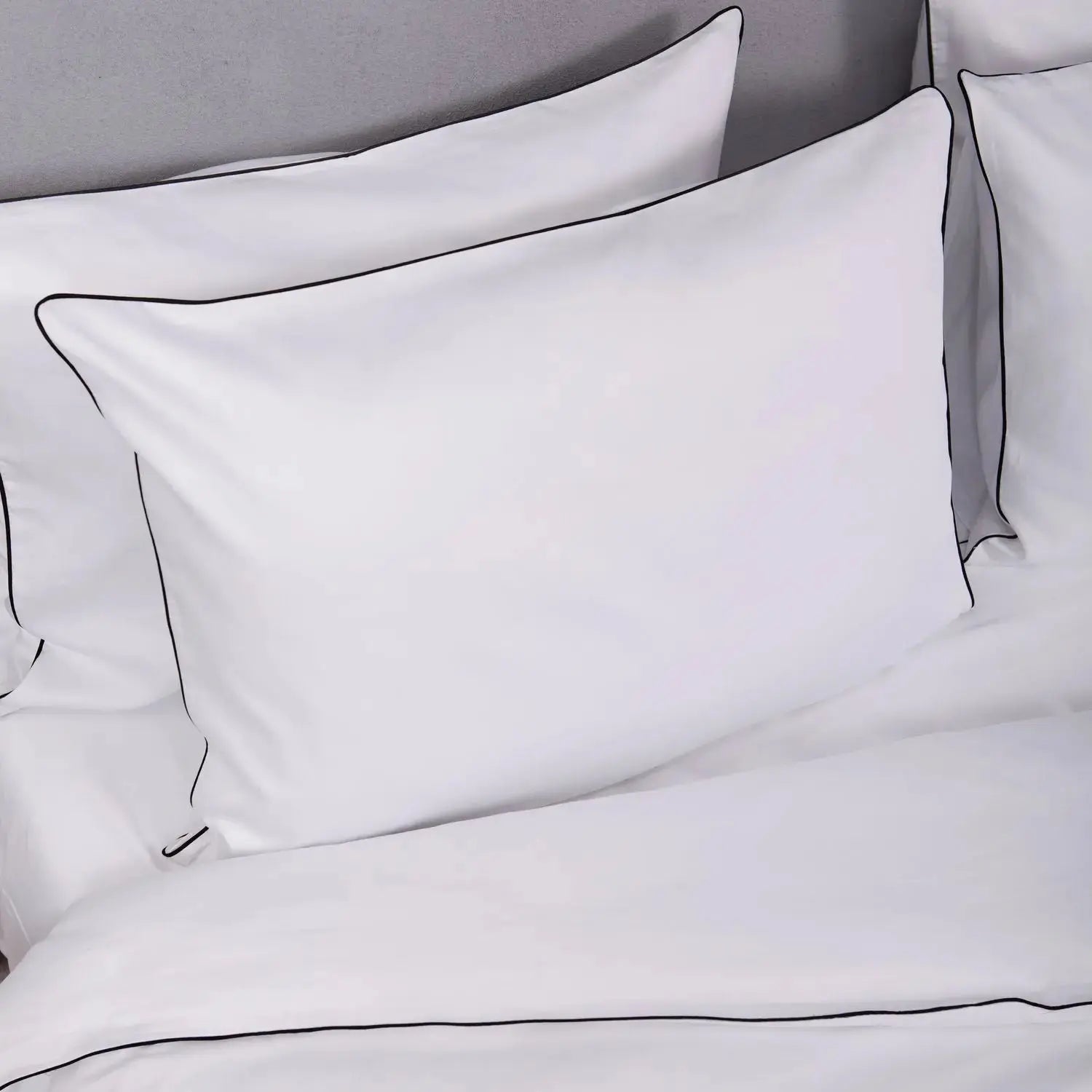 Set lenjerie Elegant White din bumbac natural, confort respirabil pentru somn