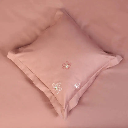 Fețe de pernă și cearceaf Cherry Blossom din bumbac natural – finisaje elegante cu tonuri roz